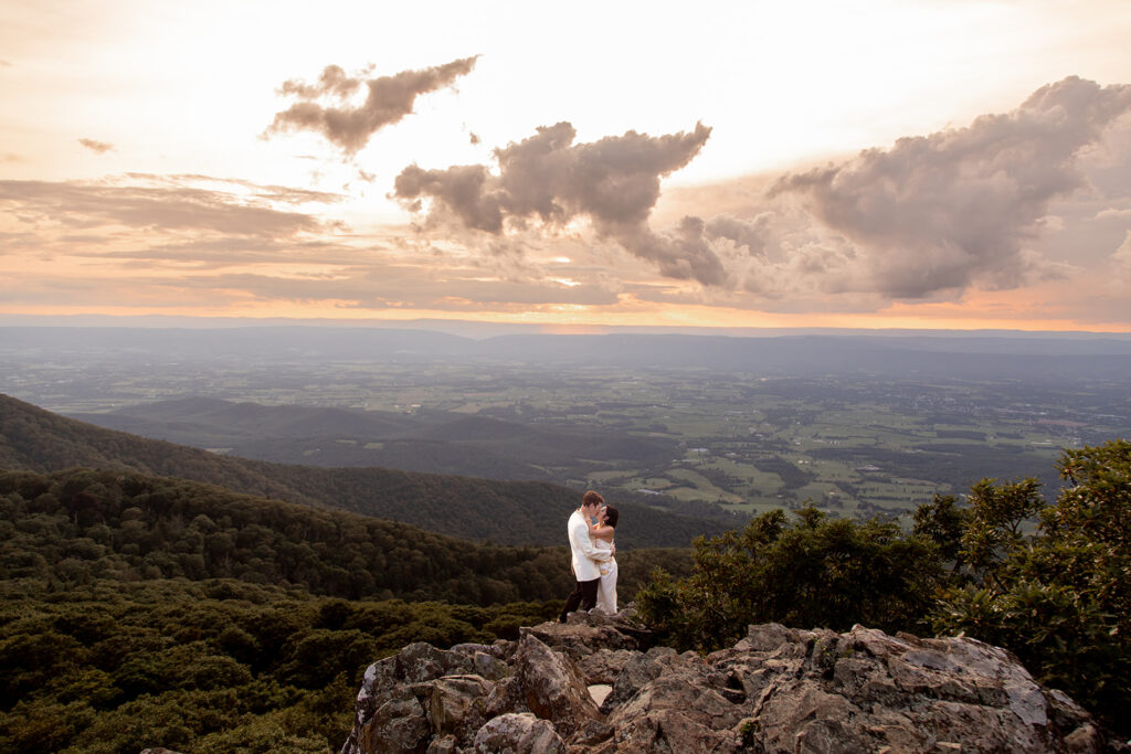 Bride and groom doing their engagement session photos in Shenandoah Virginia with Victoria V Photography. Shenandoah engagement session The best Shenandoah photographer. Shenandoah wedding photographer. Shenandoah elopement photographer. Shenandoah engagement photographer.