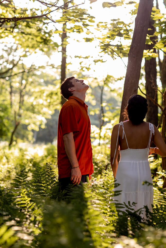 Bride and groom doing their engagement session photos in Shenandoah Virginia with Victoria V Photography. Shenandoah engagement session The best Shenandoah photographer. Shenandoah wedding photographer. Shenandoah elopement photographer. Shenandoah engagement photographer.