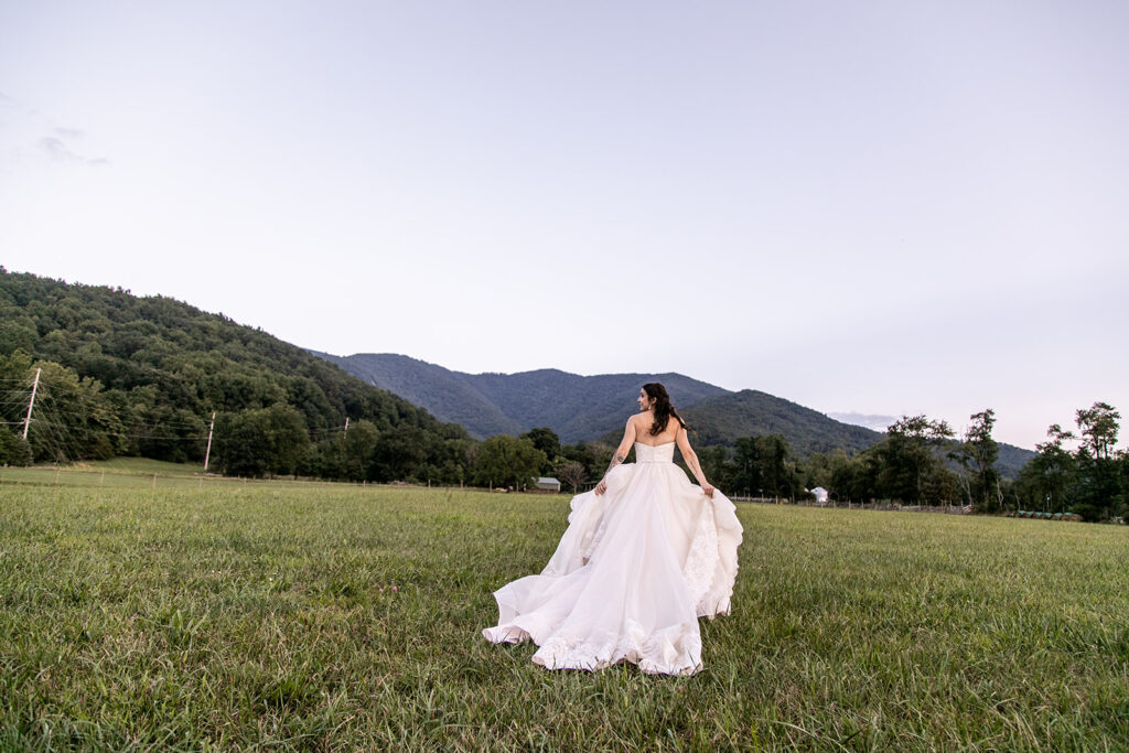 Bride and groom at their elegant Blue Ridge Mountain wedding at Stoneyman Valley Ranch – romantic sunset portraits, adventurous love, and breathtaking views.