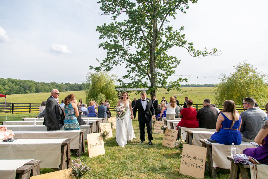 Romantic spring wedding at Oak Creek Farm in Virginia – candid moments, joyful celebrations, and golden hour portraits of a Virginia Bride and Groom, featuring rustic elegance and countryside charm.