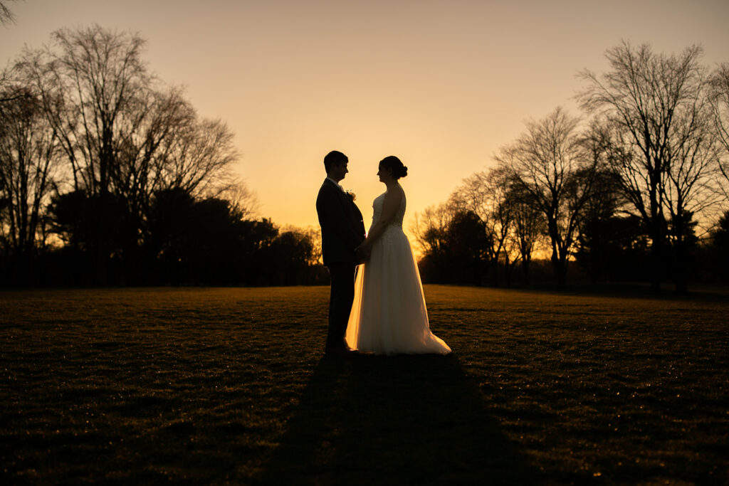 Golden hour wedding photos at The Woodlands at Algonkian golf course