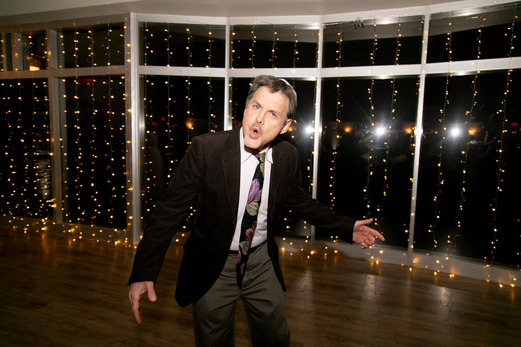 Lively wedding reception at The Woodlands at Algonkian in Northern Virginia